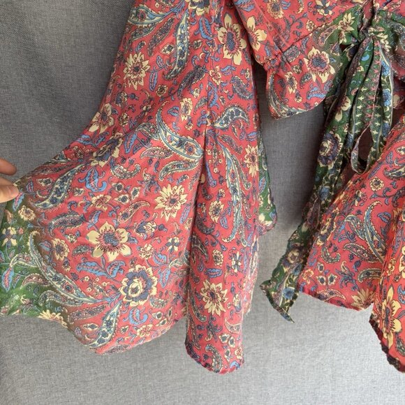 Karma Highway~Gypsy Fever Cropped Blouse Bell Sleeve Floral Paisley~One Size - Picture 3 of 7